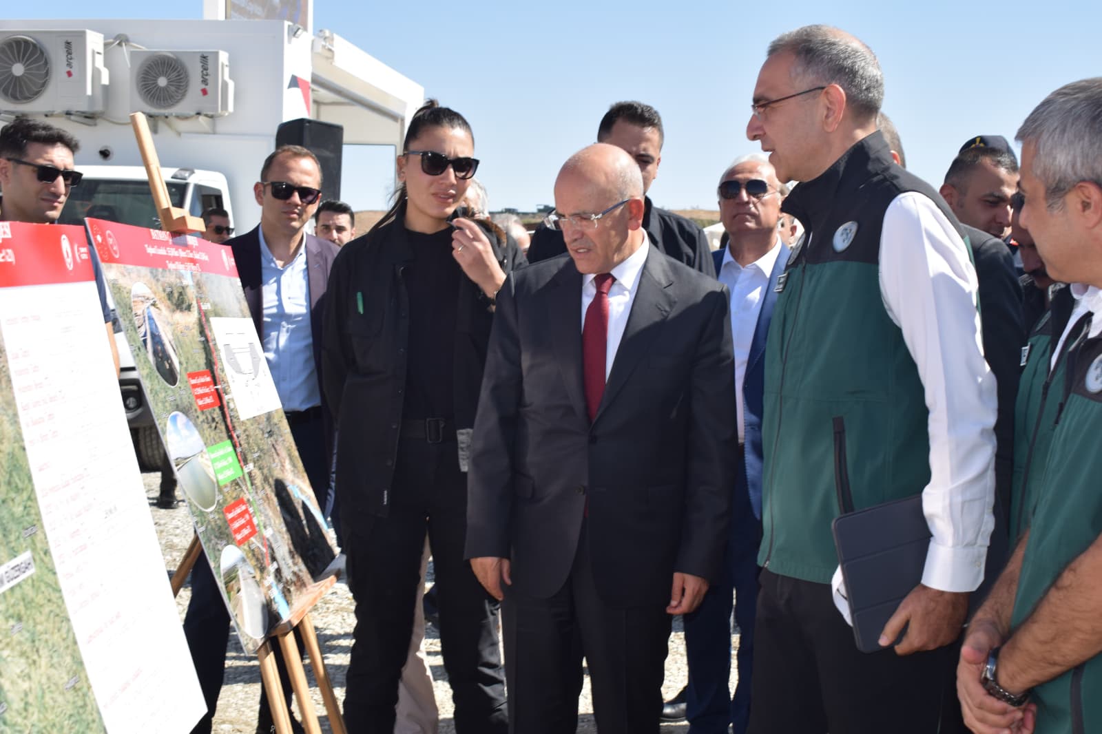bakan-simsek-batman-muhtemelen-bu-gidis-936458-278091.jpg