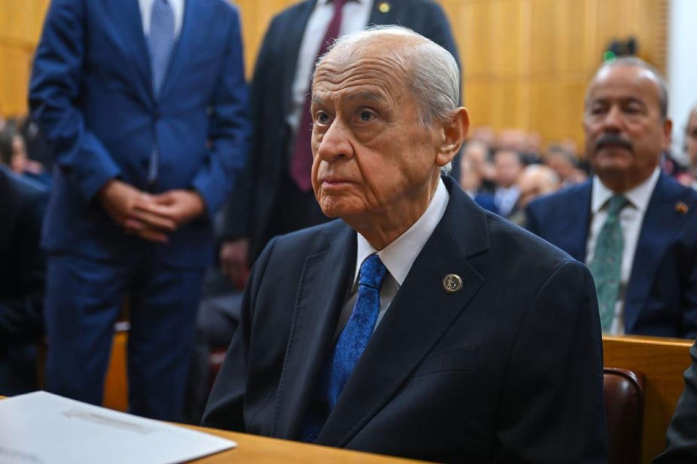 devlet-bahceli-4.jpg