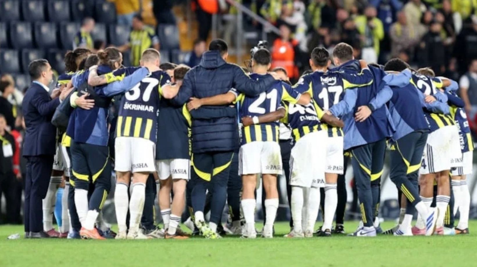fenerbahce-ilk11-ne.jpg