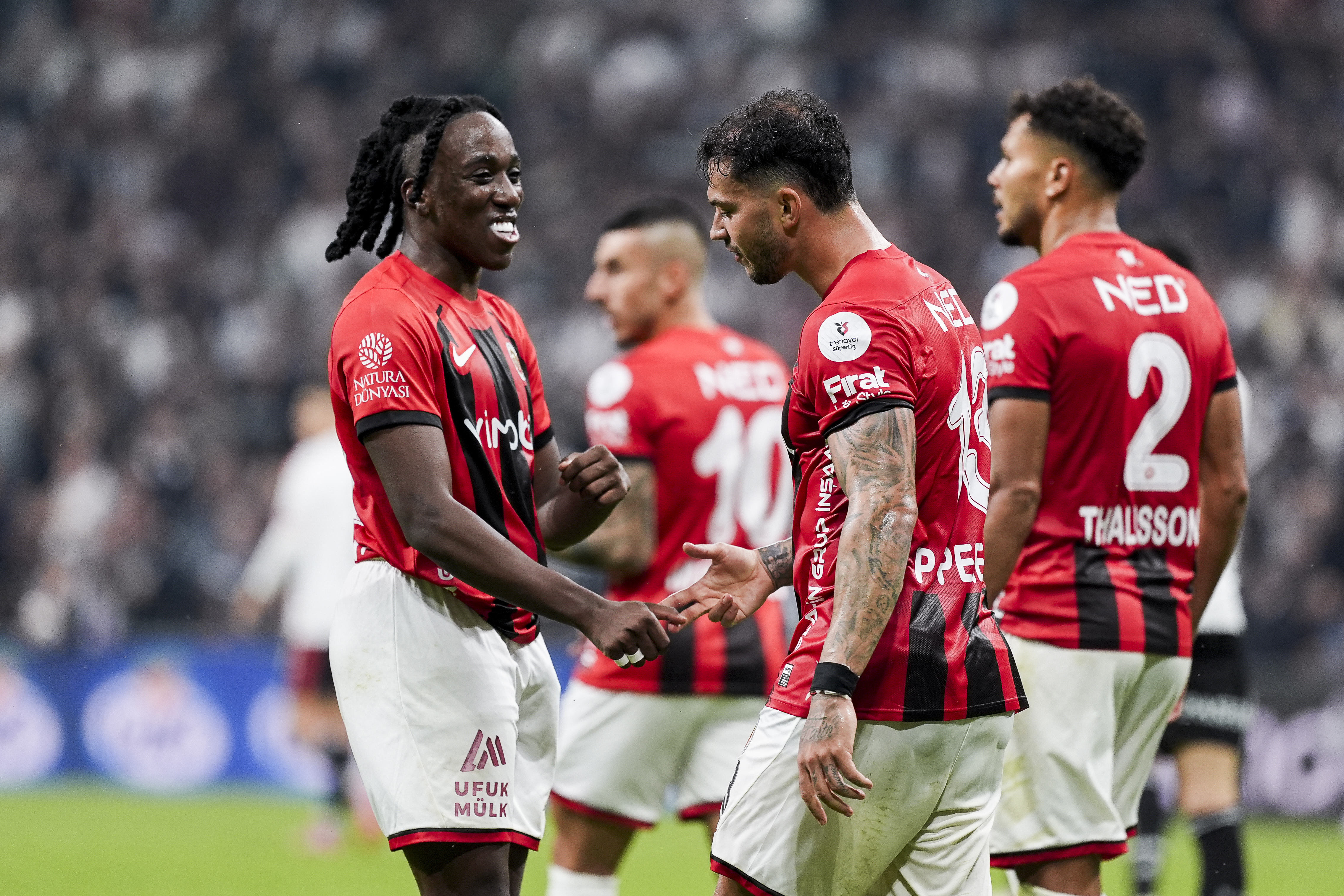aa-20251018-39451535-39451533-besiktas-genclerbirligi.jpg